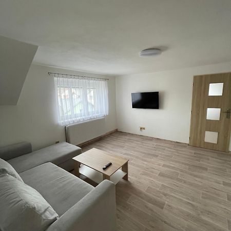 Apartmany Ferie ジェチーン エクステリア 写真