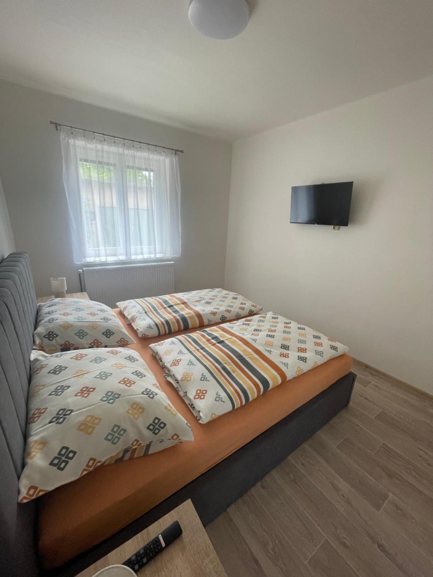 Apartmany Ferie ジェチーン エクステリア 写真