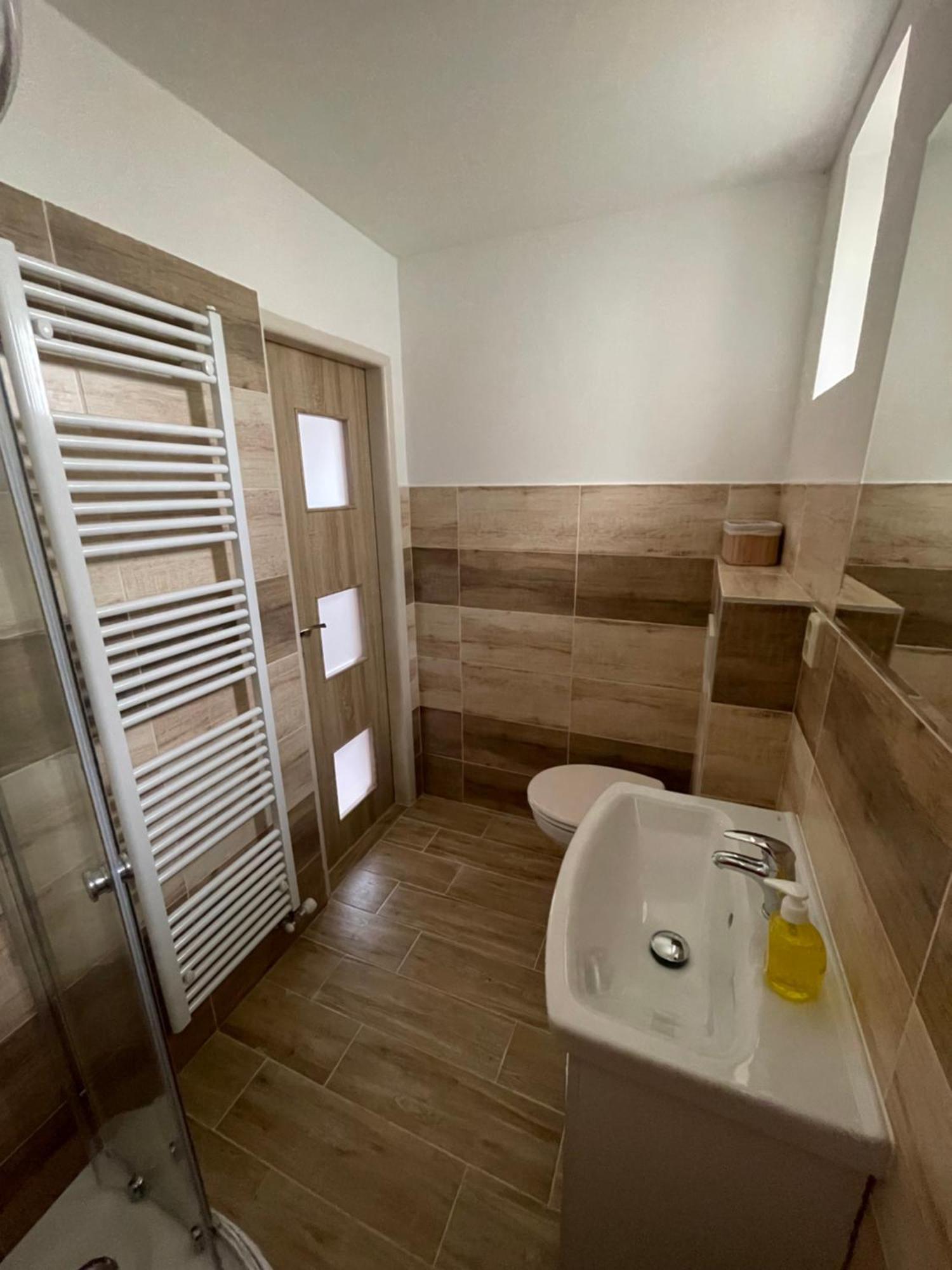 Apartmany Ferie ジェチーン エクステリア 写真