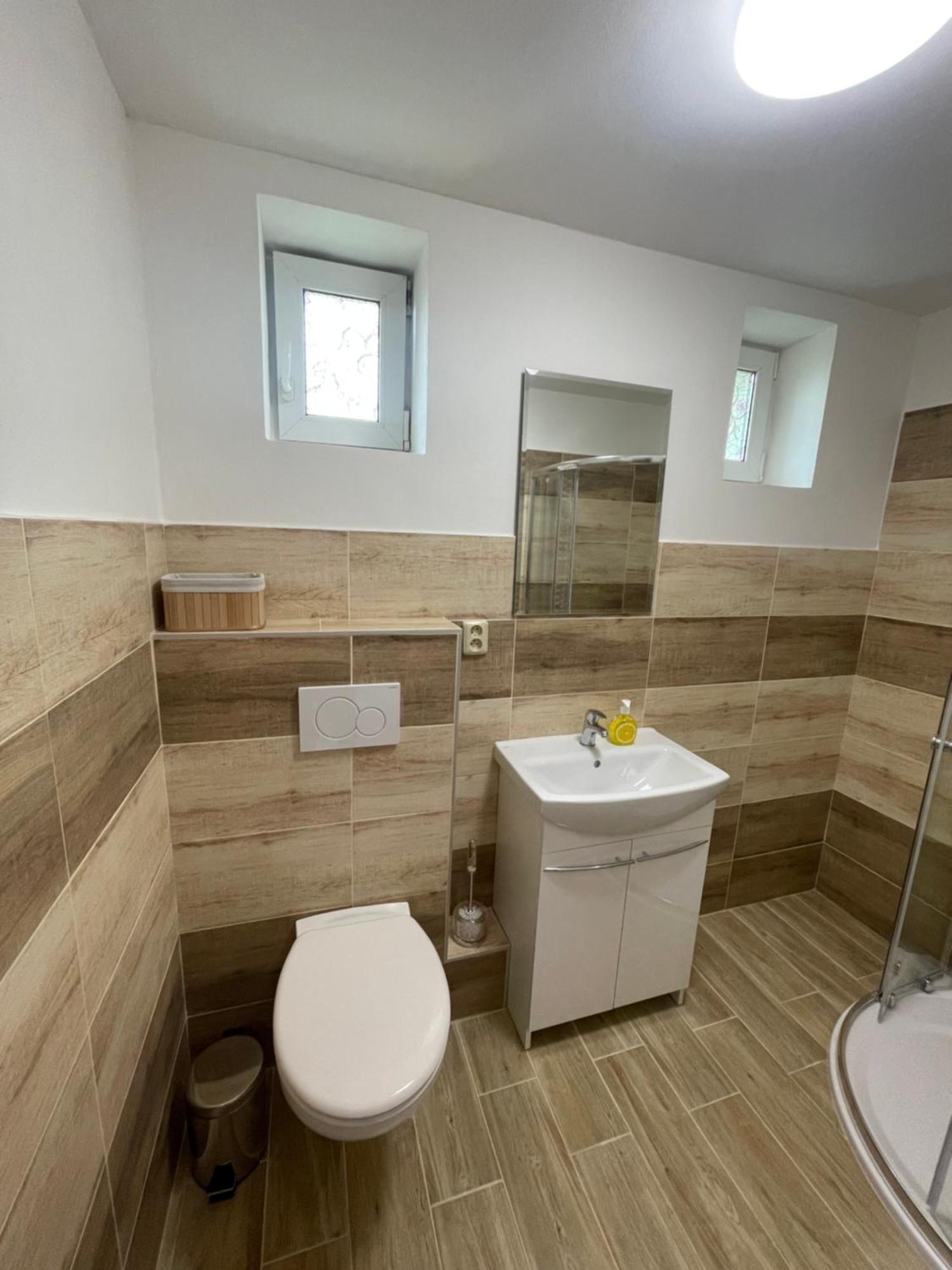 Apartmany Ferie ジェチーン エクステリア 写真