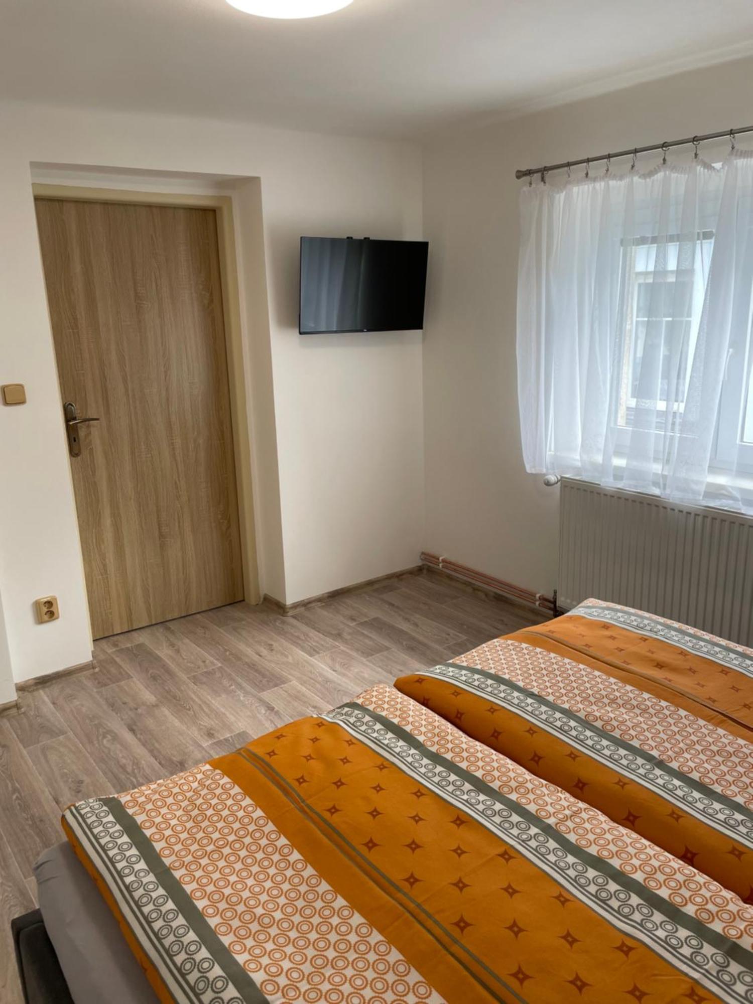 Apartmany Ferie ジェチーン エクステリア 写真